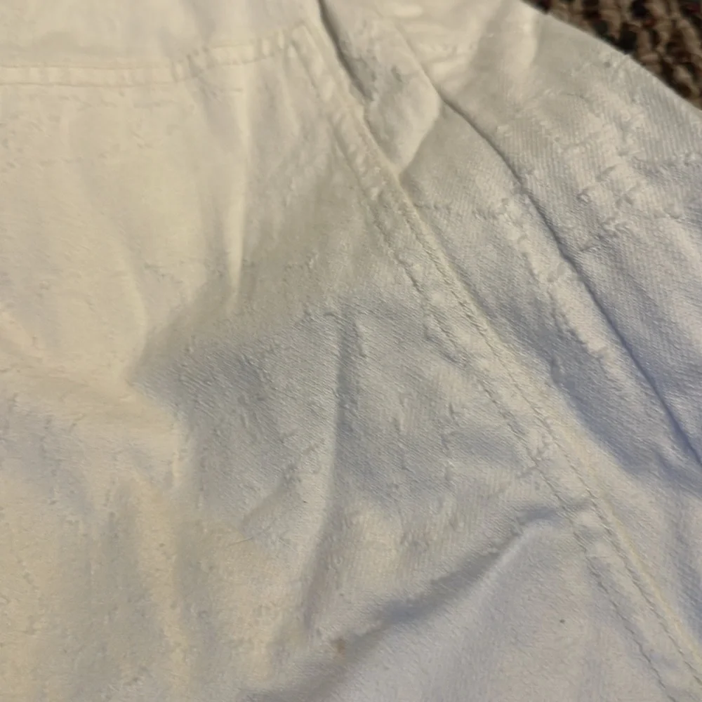 Pilcro white textured overall jumpsuit size 27